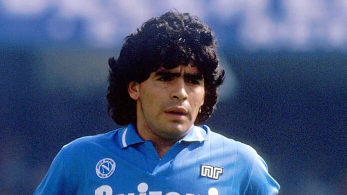 Calcio, Diego Armando Maradona è morto all’età di 60 anni